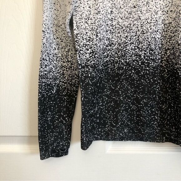 Athleta Flurry Base Layer Ombre Turtleneck Outdoors Top S - Picture 6 of 9